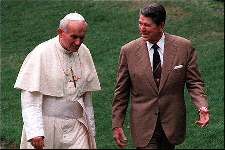 Karol Józef Wojtyła y Ronald Reagan